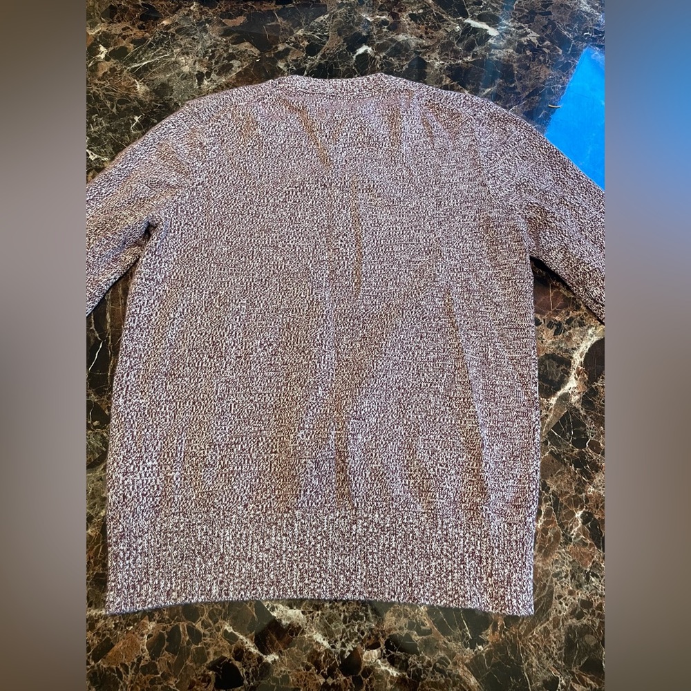 H&M Sweater - Picture 2 of 4